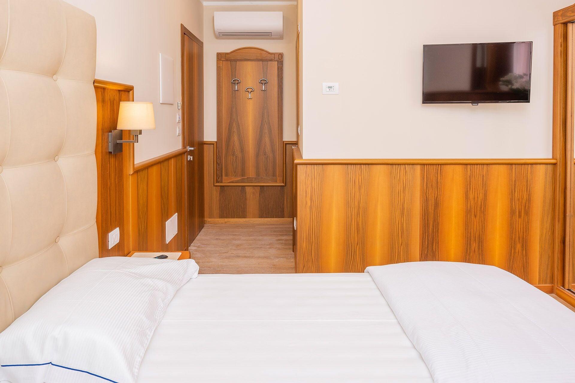 Hotel Centrale 4* Garda (Verona)