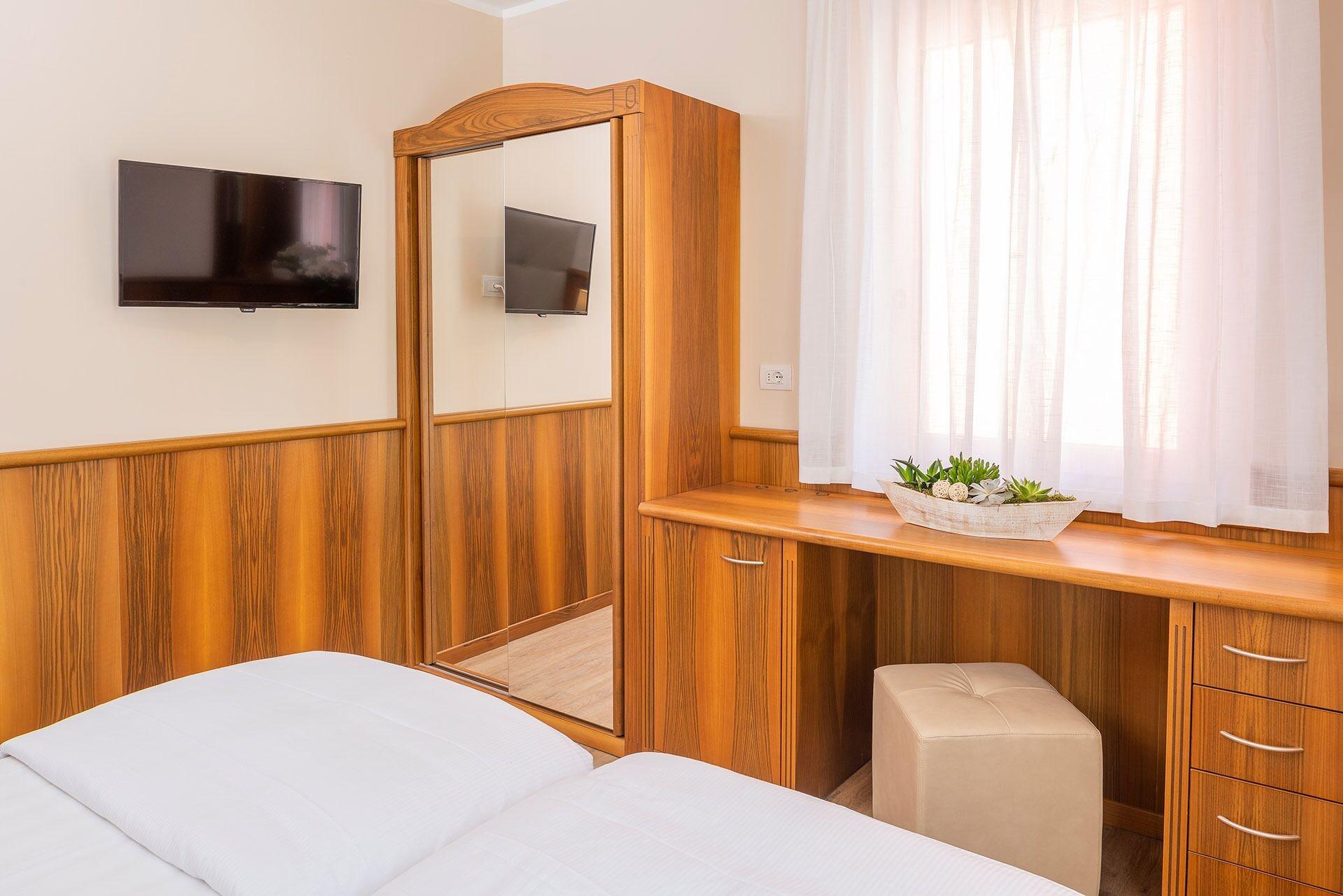 Hotel Centrale 4* Garda (Verona)