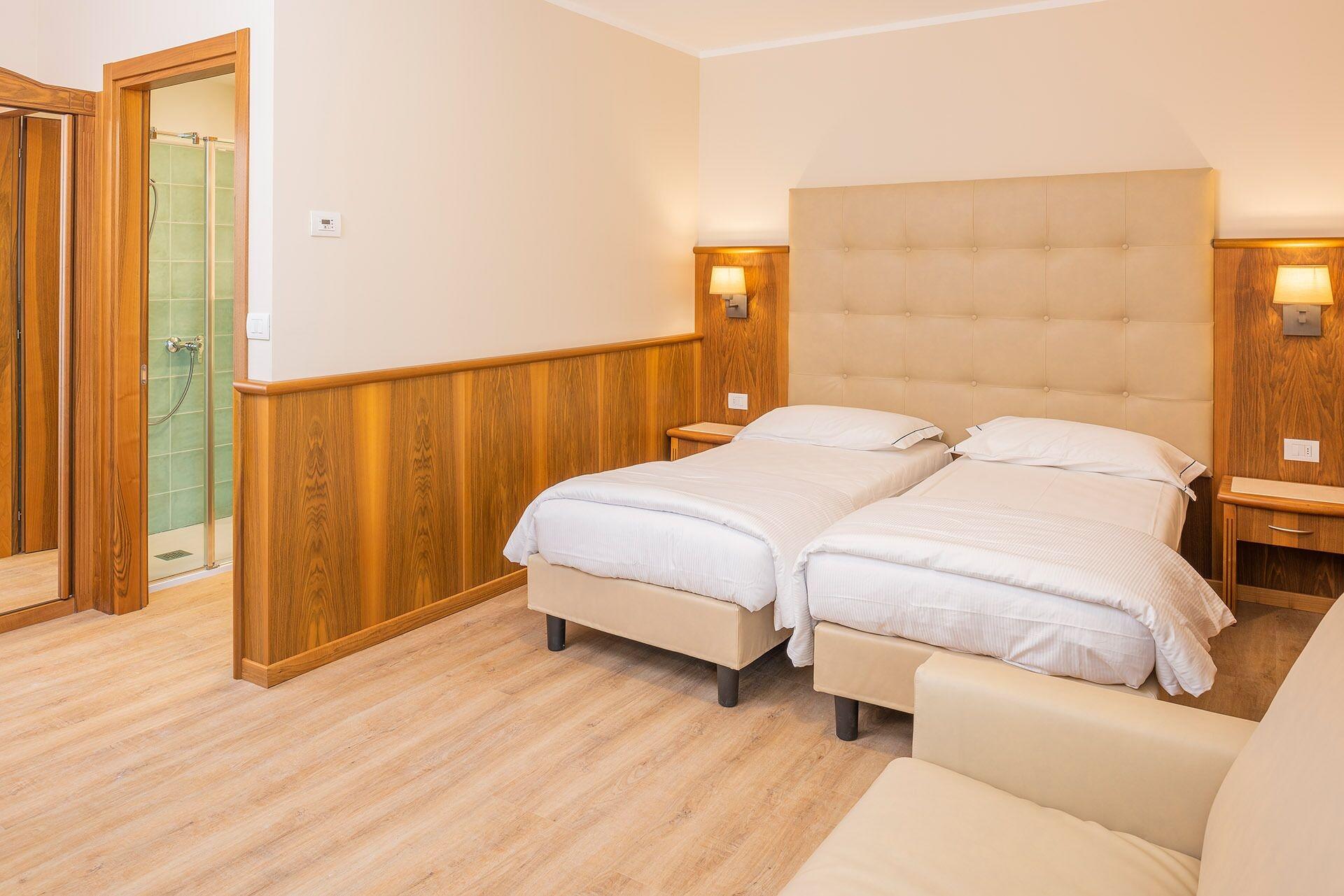 Hotel Centrale 4* Garda (Verona)