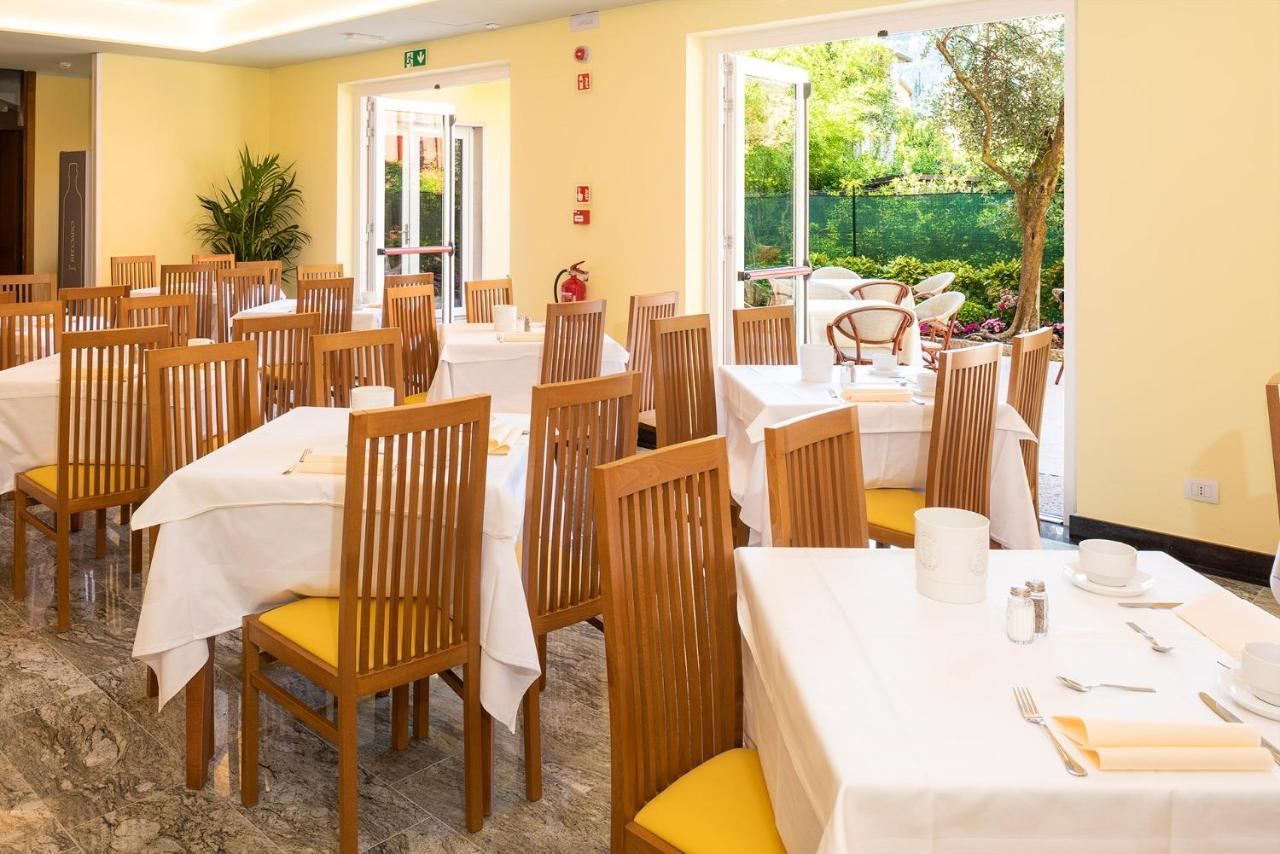 Hotel Centrale Garda (Verona)